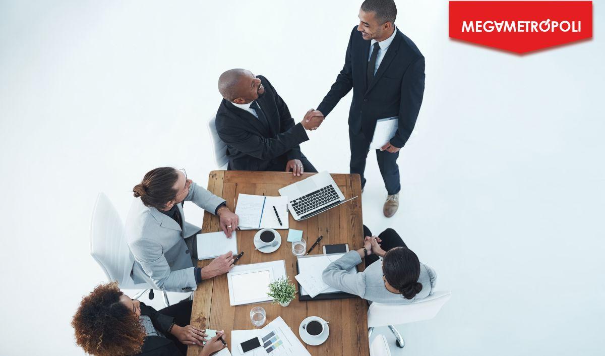 Redefiniendo la relación Cliente-Agencia en comunicación empresarial Redefiniendo la relación Cliente-Agencia en comunicación empresarial