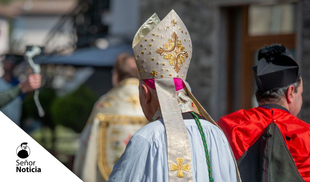Inicia el cónclave para elegir al sucesor del Papa Francisco Inicia el cónclave para elegir al sucesor del Papa Francisco