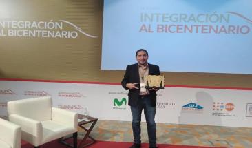 Peruanos fabrican la primera laptop ecol&oacute;gica del pa&iacute;s