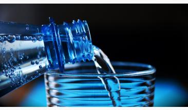 &iquest;Por qu&eacute; el agua no tiene color, sabor, ni olor?