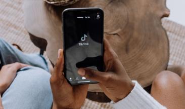 Oracle revisa algoritmo de TikTok para asegurar que no hay manipulaci&oacute;n