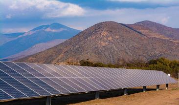 Energ&iacute;as limpias acumulan un tercio de la matriz en Chile
