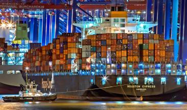 Posible freno en el crecimiento del comercio global para 2023