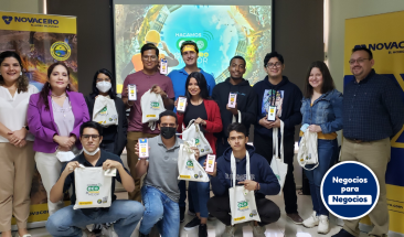 &ldquo;Construcciones sostenibles&rdquo;, conversatorio que Novacero comparti&oacute; en gira de universidades
