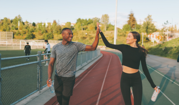 C&oacute;mo hacer ejercicio afuera durante el verano de forma segura