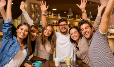 C&oacute;mo elegir un outfit para un after office de verano