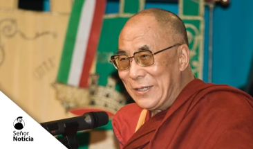 &iquest;El beso de Dalai Lama a un ni&ntilde;o es parte de una cultura?