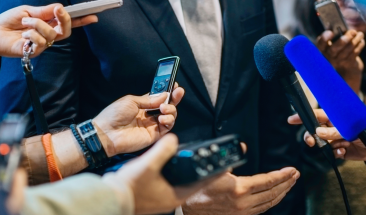 D&iacute;a Mundial de la Libertad de Prensa: un llamado a la defensa de la independencia de los medios de comunicaci&oacute;n.