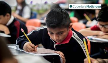Gobierno peruano incorpora cuatro cursos para a&ntilde;o escolar 2024