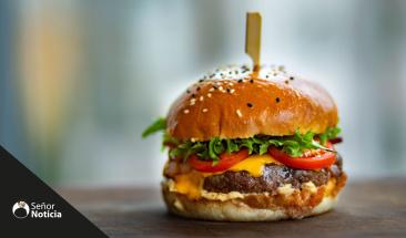 D&iacute;a de la Hamburguesa 2024: una fecha para el s&iacute;mbolo culinario mundial