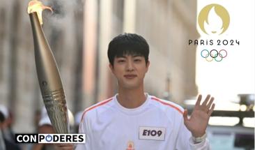Jin de BTS llev&oacute; la antorcha ol&iacute;mpica en Par&iacute;s 2024