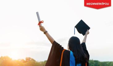 Per&uacute;: Congreso aprueba licenciamiento permanente para universidades, generando debate sobre calidad educativa