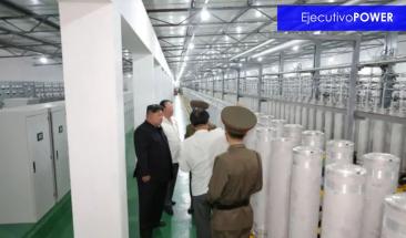 Corea del Norte difunde im&aacute;genes in&eacute;ditas de Kim Jong Un inspeccionando base nuclear