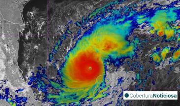 Hurac&aacute;n Milton se degrada a categor&iacute;a 4 pero sigue amenazando Florida