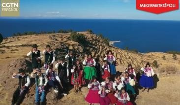Documental une Gran Muralla y Machu Picchu visualmente