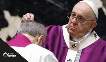 Papa Francisco sigue tratamiento de oxigeno y se ausenta en Mi&eacute;rcoles de Ceniza