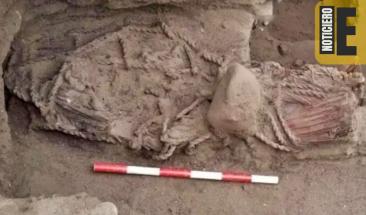 Descubren en basurero de Perú momia de 5 mil años de antigüedad Descubren en basurero de Perú momia de 5 mil años de antigüedad