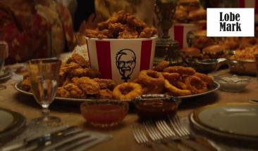 KFC lanza campaña al estilo Bridgerton KFC lanza campaña al estilo Bridgerton