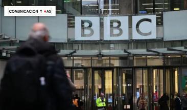 BBC enfrenta presi&oacute;n tras amenaza legal de Trump y llamado interno a defender su labor period&iacute;stica