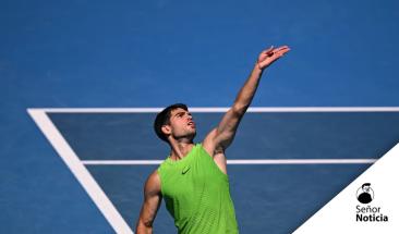 Alcaraz alcanza su primera final del Open tras un duro triunfo ante Zverev